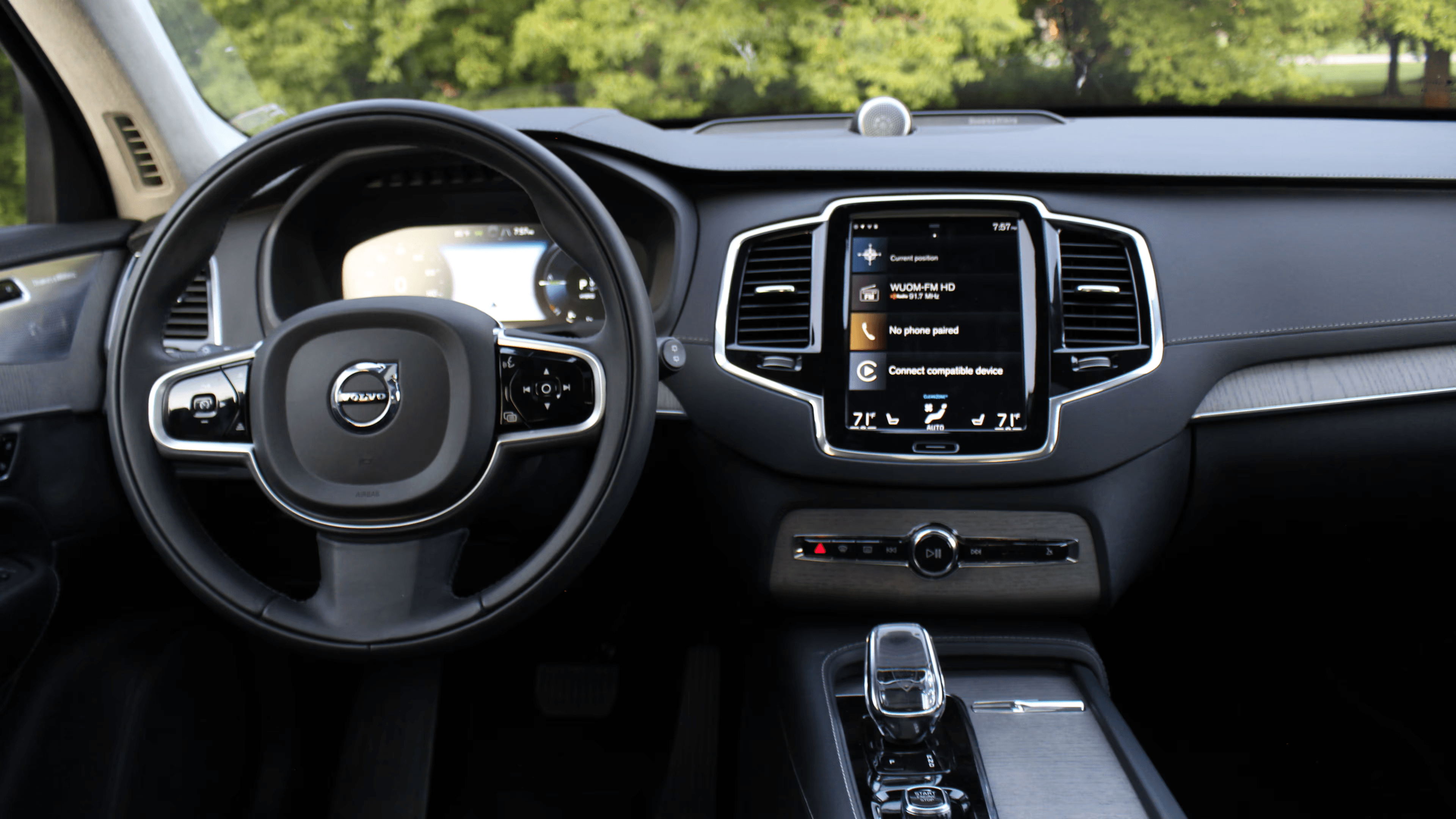 Volvo XC90 2020 Black interior